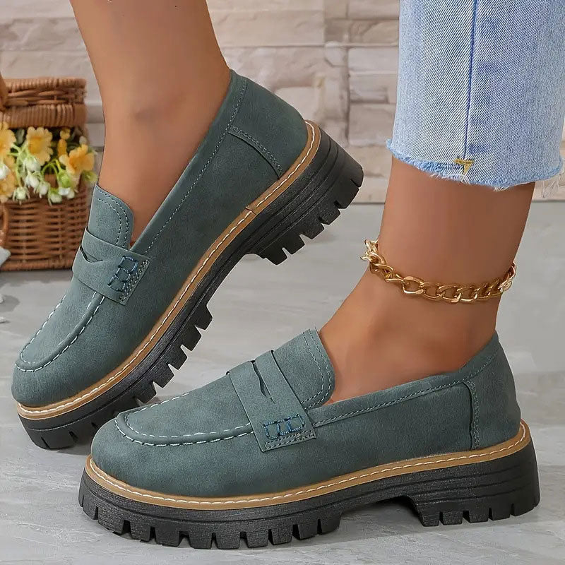 Dames loafers met plateauzool en stijlvolle afwerking