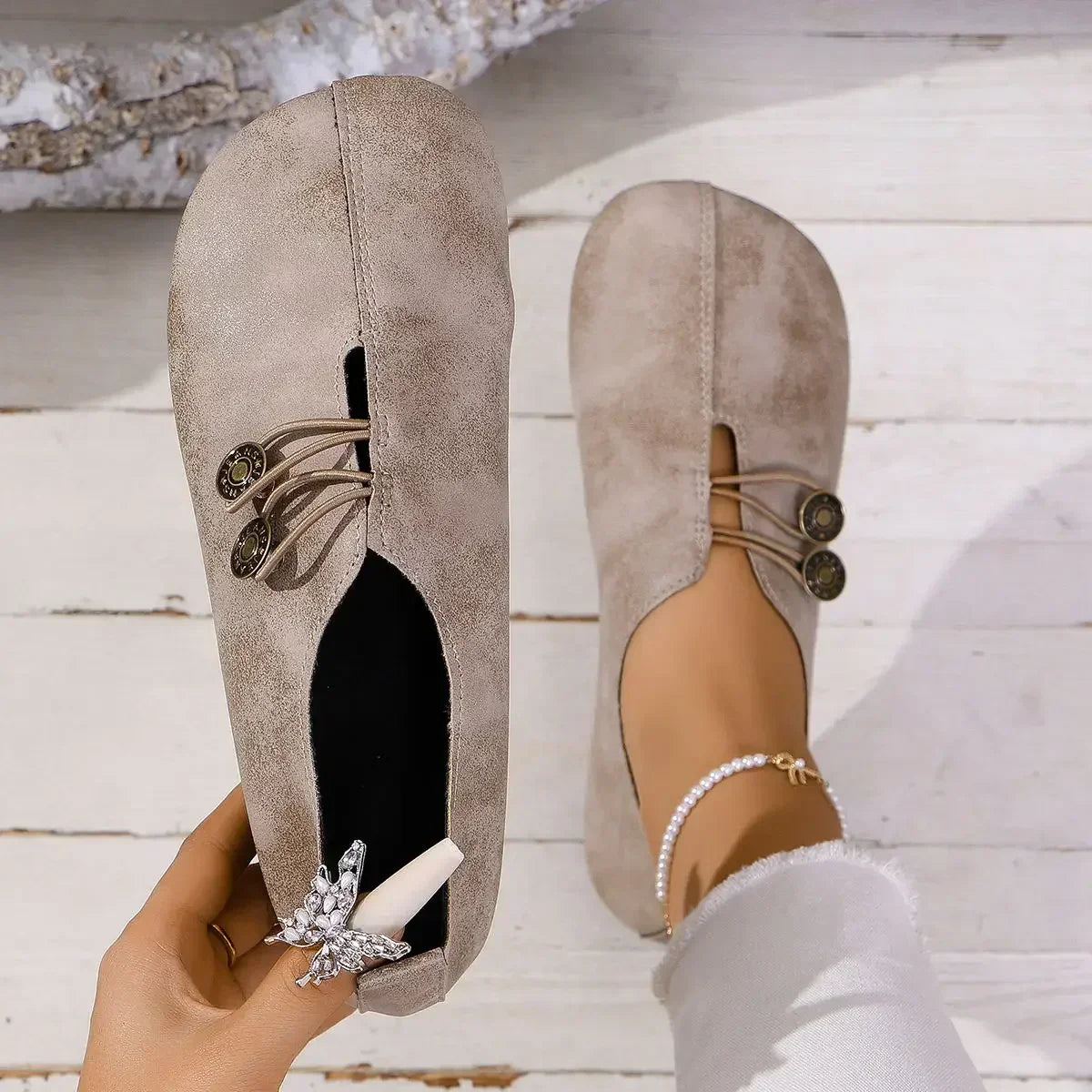 Elegante dames loafers met verfijnde afwerking en klassieke look