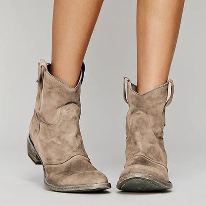 Dames enkellaarsjes in westernstijl met klassieke afwerking